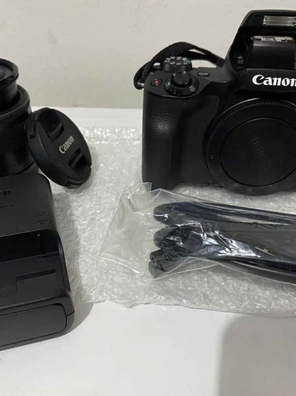 CAMARA CANON EOS M50 MARK II