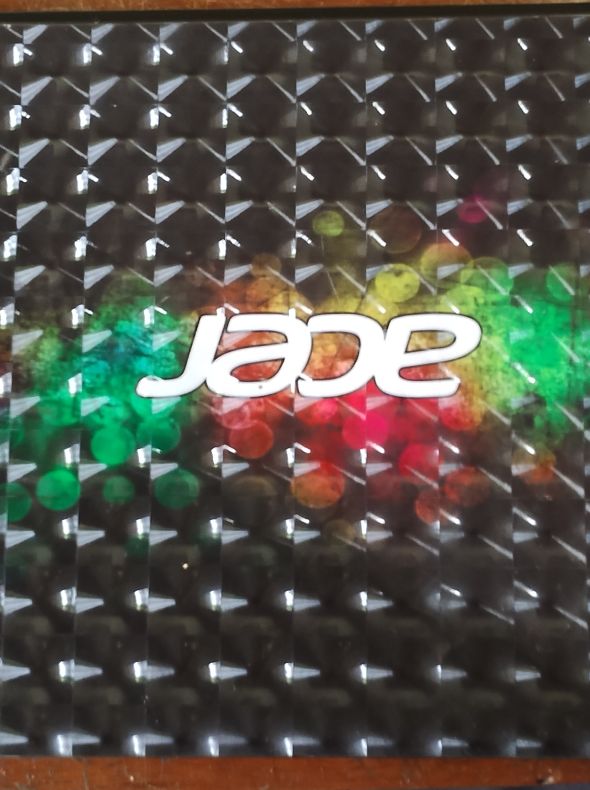 Vendo Laptop Acer (usado buen estado) razen 3, 12 GB de Ram